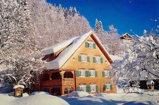 Hotel Gasthaus Schaefle Buerserberg Ngoại thất bức ảnh