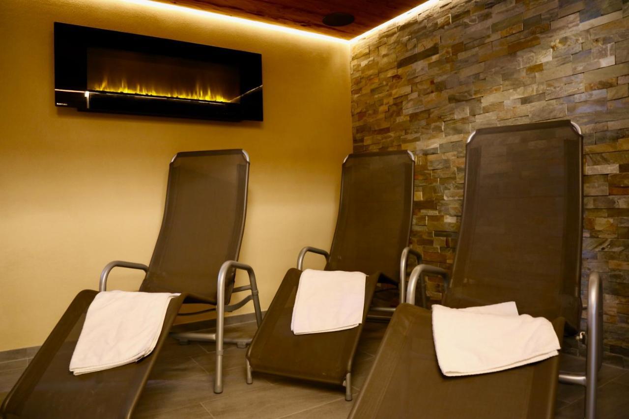 Hotel Gasthaus Schaefle Buerserberg Ngoại thất bức ảnh